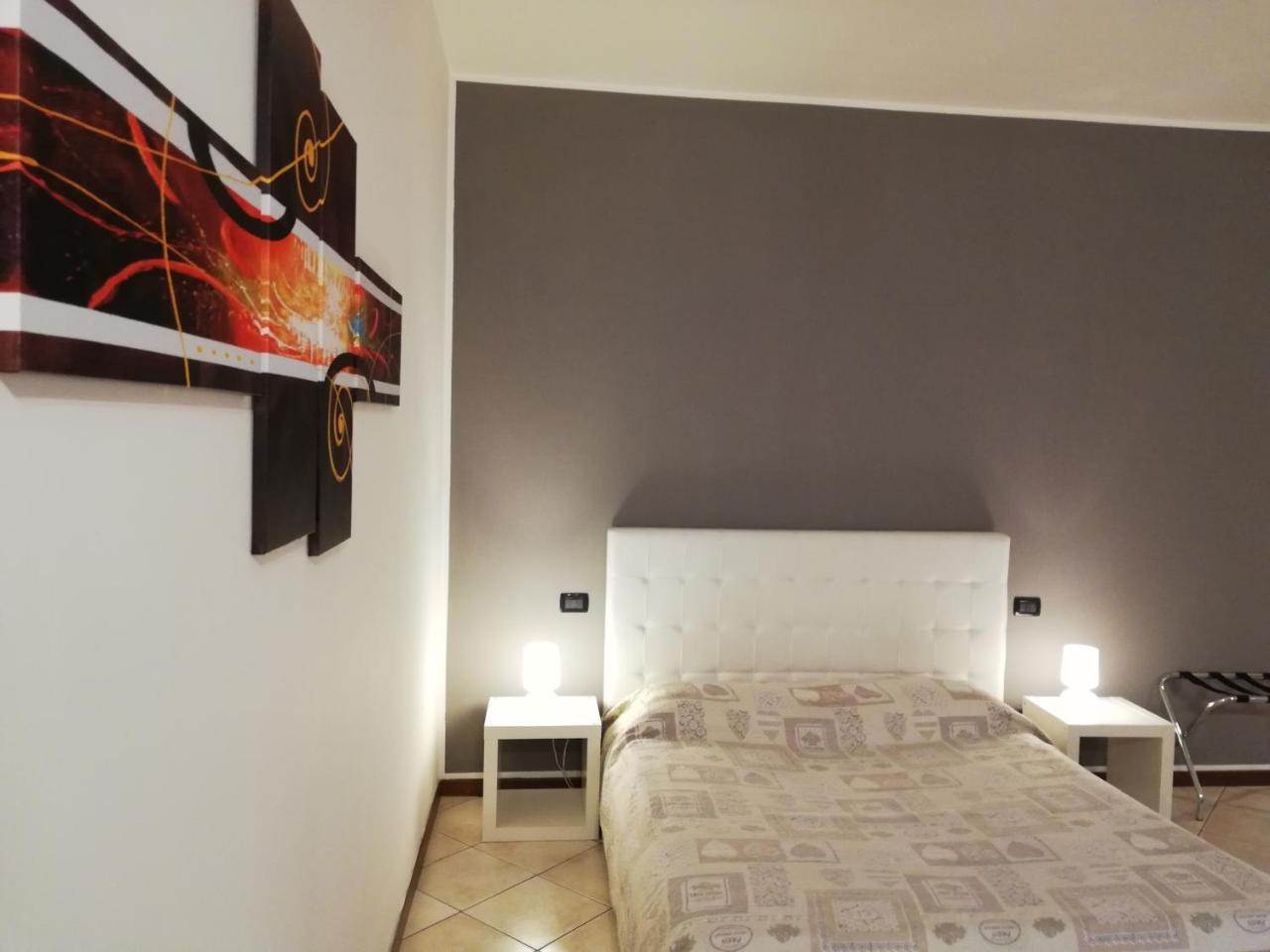 Residenza Ugo Bassi — Foto 1